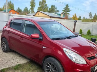 2010 Hyundai i20 I, красный, 550000 рублей, вид 4