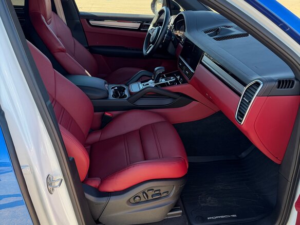 2022 Porsche Cayenne III, синий, 9500000 рублей - вид 6