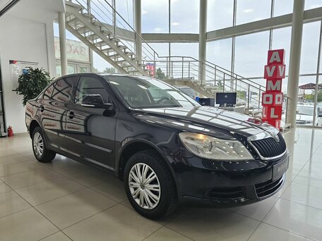 2011 Skoda Octavia II (A5) Рестайлинг, чёрный, 915000 рублей, вид 4
