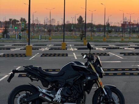 2021 BMW F 900 R, чёрный, 1000000 рублей, вид 1