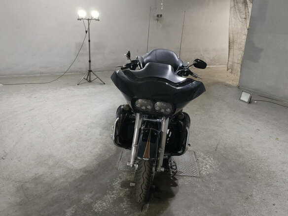 2010 Harley-Davidson Road Glide, чёрный, 799000 рублей - вид 2