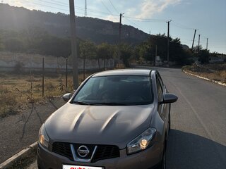 2011 Nissan Qashqai I Рестайлинг, коричневый, 990000 рублей, вид 2