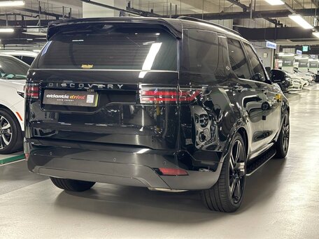 2026 Land Rover Discovery D350 V Рестайлинг, чёрный, 9190000 рублей, вид 5