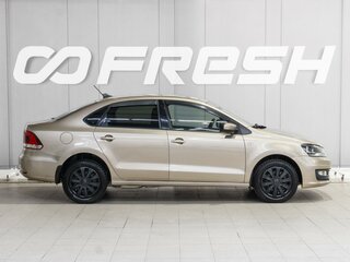 2017 Volkswagen Polo V Рестайлинг, бежевый, 899000 рублей, вид 5