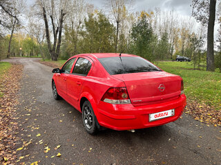 2007 Opel Astra H Рестайлинг, красный, 370000 рублей, вид 5