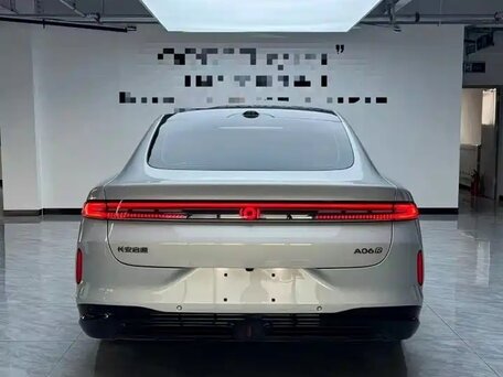 2026 Changan Qiyuan A06 28.39 kWh, серебристый, 2950000 рублей, вид 4