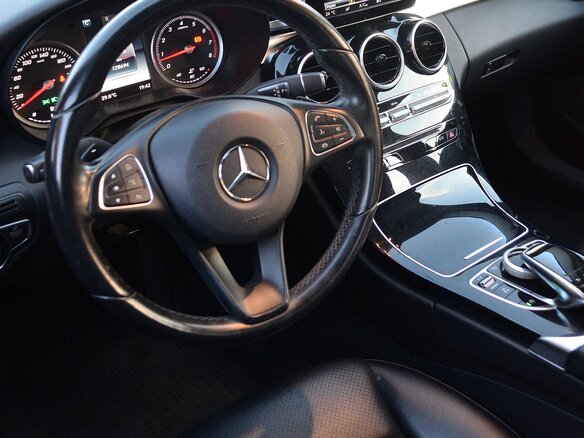 2015 Mercedes-Benz C-Класс 180 IV (W205), белый - вид 7