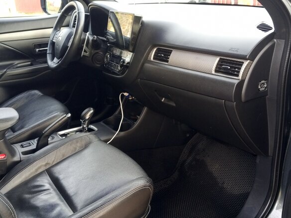 2014 Mitsubishi Outlander III Рестайлинг, серый, 1510000 рублей - вид 8