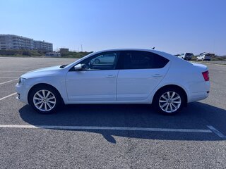2016 Skoda Octavia III (A7), белый, 1400000 рублей, вид 5