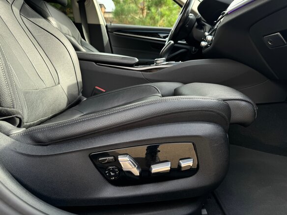 2019 BMW 5 серии 520d xDrive VII (G30/G31/G38), серый - вид 29