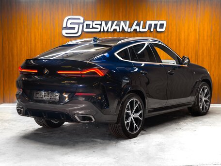 2021 BMW X6 30d III (G06), синий, 8490000 рублей, вид 2