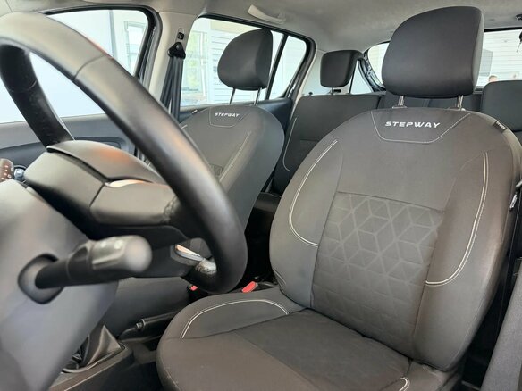 2019 Renault Sandero Stepway II Рестайлинг, чёрный - вид 8