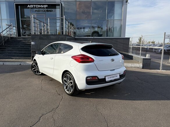 2013 Kia Ceed II, белый, 795000 рублей - вид 6