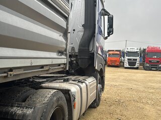 2023 Mercedes-Benz Actros, серый, 8446000 рублей, вид 5