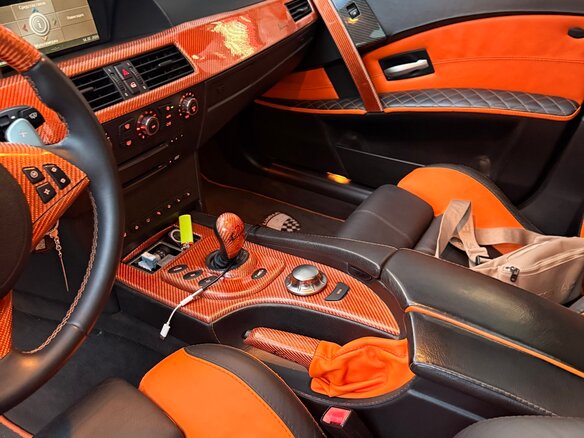 2005 BMW M5 IV (E60/E61), оранжевый, 4000000 рублей - вид 25