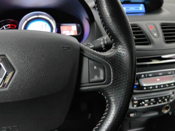 2013 Renault Fluence I Рестайлинг, белый, 519000 рублей - вид 18