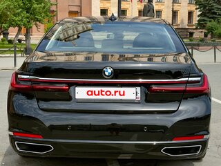 2019 BMW 7 серии Long 730Ld xDrive VI (G11/G12) Рестайлинг, чёрный, 5400000 рублей, вид 5