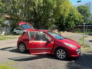 2007 Peugeot 207 I, красный, 350000 рублей, вид 1