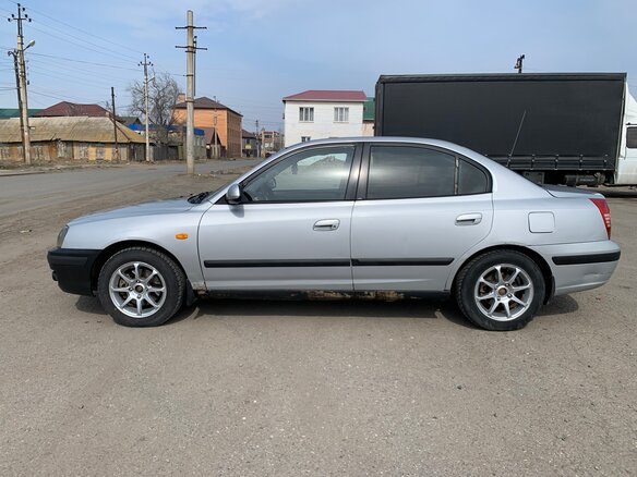 2004 Hyundai Elantra III (XD2) Рестайлинг, серебристый, 260000 рублей - вид 2