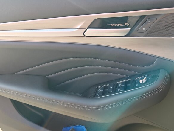 2021 Haval F7 I, серый, 2250000 рублей - вид 6