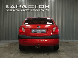 2006 Kia Rio II, красный, 355000 рублей, вид 4
