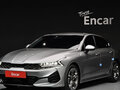 2022 Kia K5 III, серый