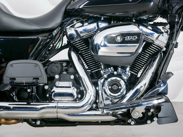 2022 Harley-Davidson Road Glide 3, чёрный, 4499000 рублей - вид 9