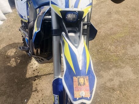 2010 Husaberg FE 400, синий, 400000 рублей, вид 3
