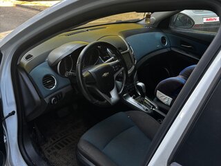 2013 Chevrolet Cruze I Рестайлинг, белый, 600000 рублей, вид 5