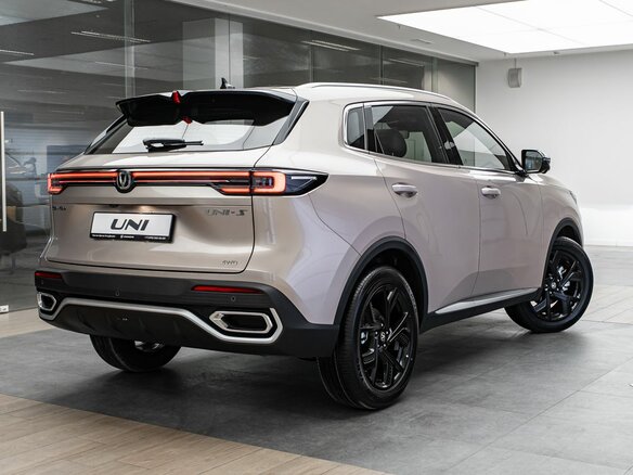 2026 Changan UNI-S I Рестайлинг, коричневый, 3249900 рублей - вид 8