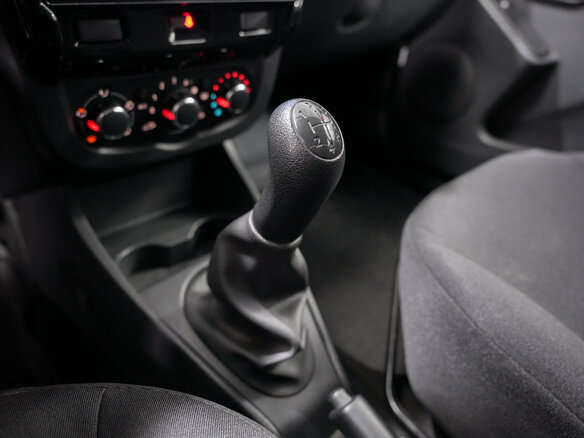 2024 Lada (ВАЗ) Largus I Рестайлинг, белый, 1273000 рублей - вид 16