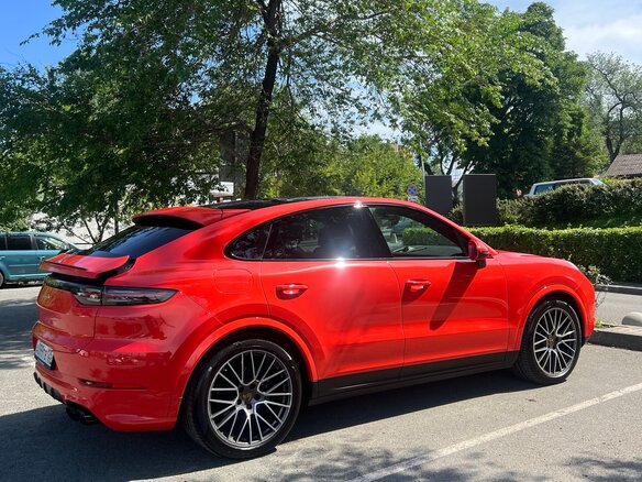 2020 Porsche Cayenne Coupé III, оранжевый, 7700000 рублей - вид 25