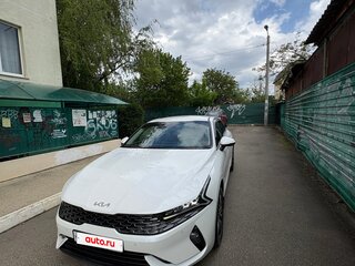 2021 Kia K5 III, белый, 2670000 рублей, вид 1