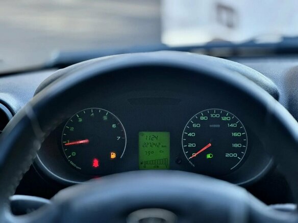 2014 Lada (ВАЗ) Granta I, серебристый, 240000 рублей - вид 8