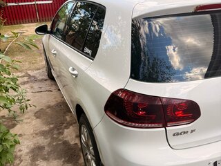 2010 Volkswagen Golf VI, белый, 550000 рублей, вид 4