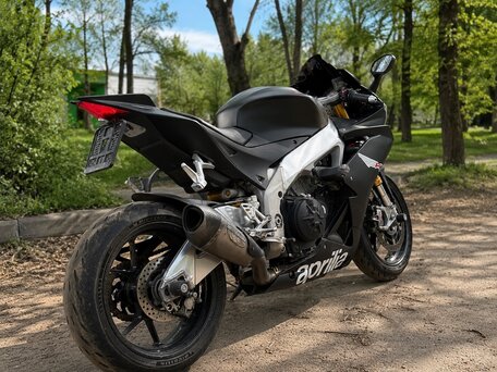 2013 Aprilia RSV4, серый, 1040000 рублей, вид 3