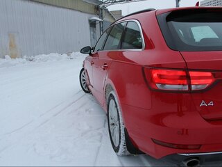 2017 Audi A4 V (B9), красный, 1830000 рублей, вид 5