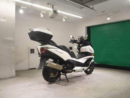 2011 Honda Silver Wing 400, белый, 390000 рублей, вид 4