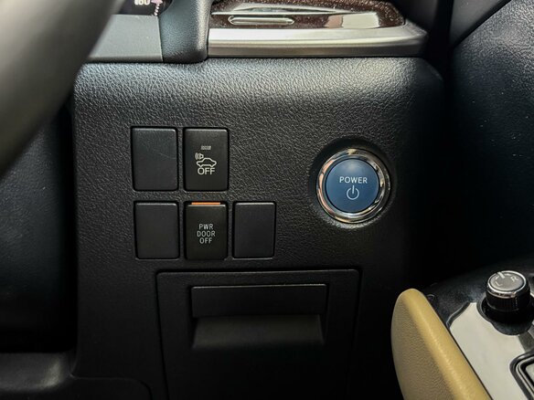 2015 Toyota Alphard III, белый, 3300000 рублей - вид 22