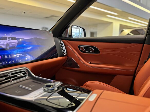2025 Geely Galaxy M9 210, серебристый, 6700000 рублей - вид 15