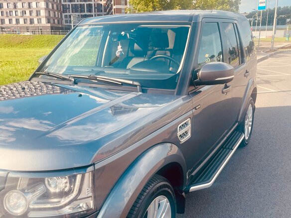 2016 Land Rover Discovery IV Рестайлинг, серый, 3740000 рублей - вид 5