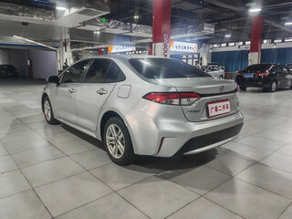 2022 Toyota Levin XII (E210) Рестайлинг, серебристый, 1345000 рублей, вид 5