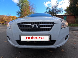 2009 Kia Ceed I, белый, 550000 рублей, вид 2
