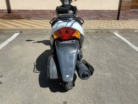2010 Suzuki Address 125, белый, 160000 рублей, вид 2