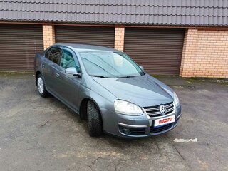 2009 Volkswagen Jetta V, серебристый, 550000 рублей, вид 2