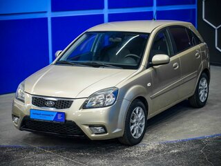 2010 Kia Rio II Рестайлинг, бежевый, 460000 рублей, вид 2