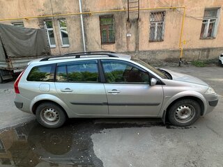 2007 Renault Megane II Рестайлинг, серебристый, 520000 рублей, вид 4
