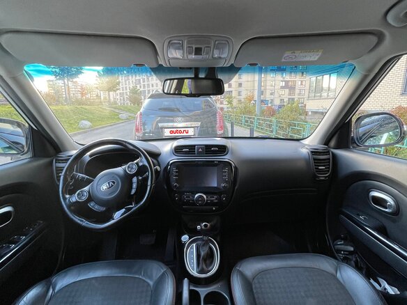 2017 Kia Soul II Рестайлинг, белый, 1390000 рублей - вид 7