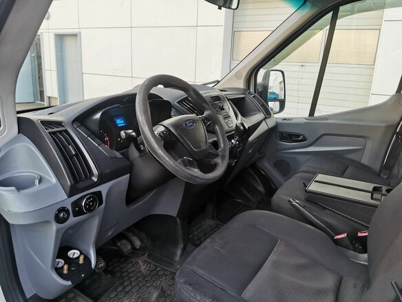 2017 Ford Transit, серый, 1195000 рублей - вид 9