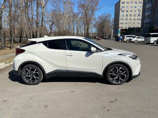 2018 Toyota C-HR I, белый, 2139000 рублей, вид 5